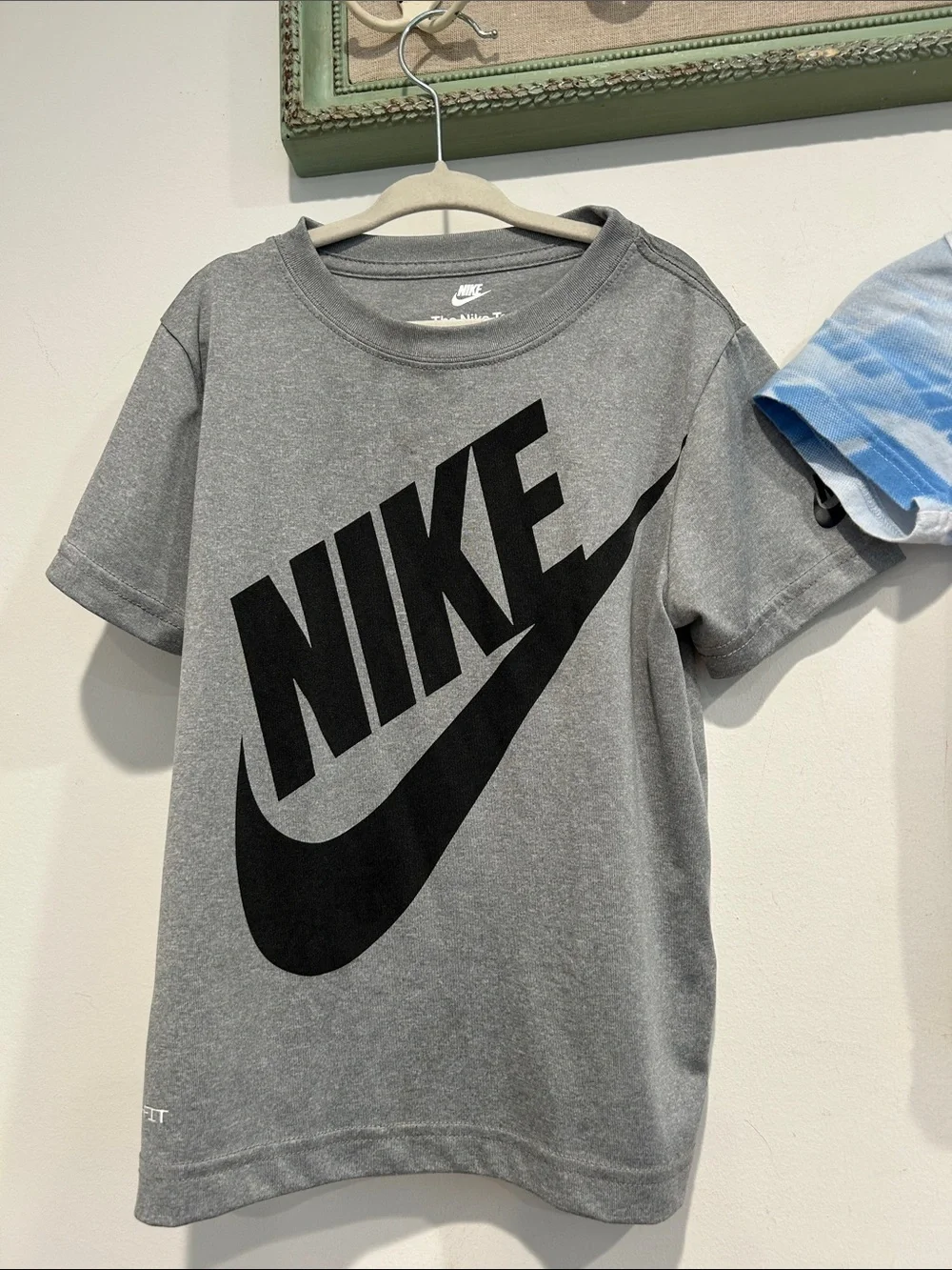 Nike air Jordan short sleeve graphic T-shirt bundle Boys' size 7 kids casual tee